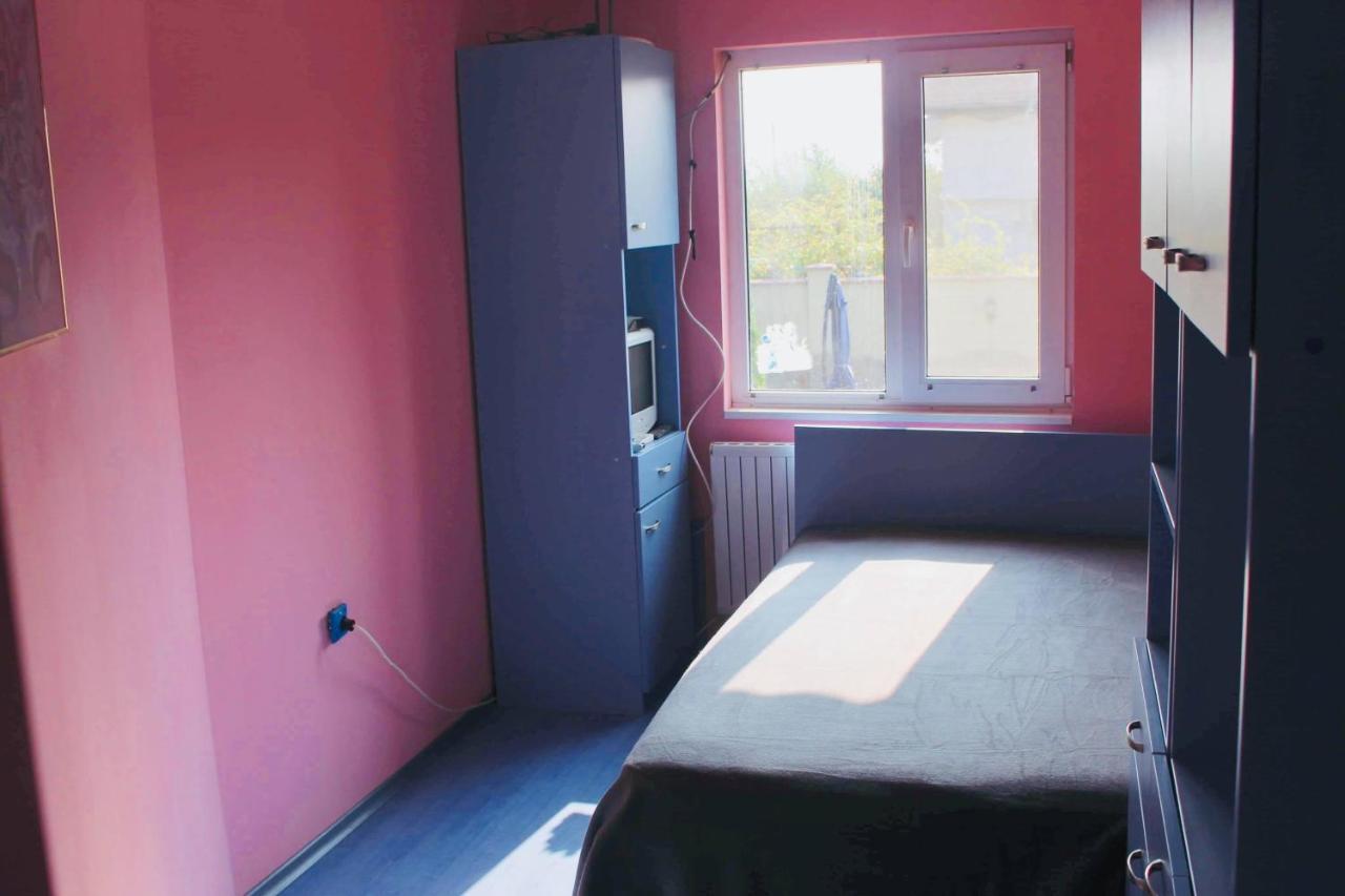 Ezerets Guest House Anita Buitenkant foto